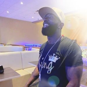 Meet your Posher, Phillip